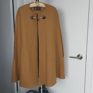 Zara Cape